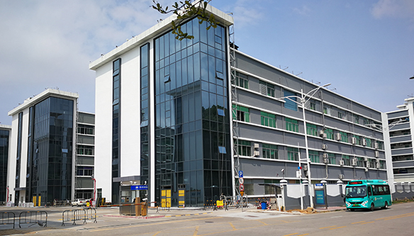 宜城智慧园区幕墙维修