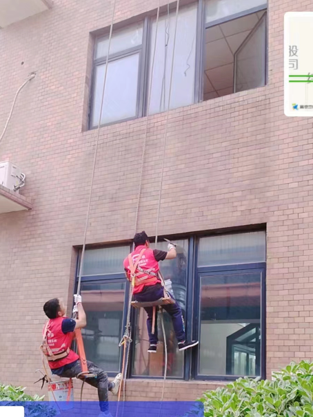 宜城承接各类窗户玻璃维修